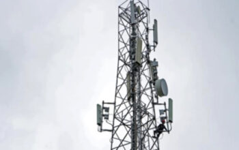 Proyeksi Saham TLKM, ISAT, dan EXCL Usai Menang Lelang Frekuensi
