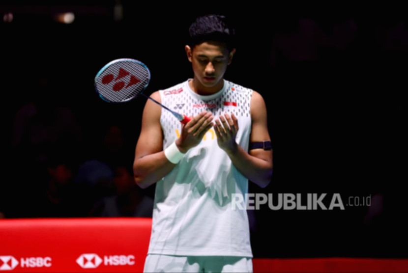 Pebulu tangkis tunggal putra Indonesia Alwi Farhan saat beraksi di lapangan Japan Open 2026