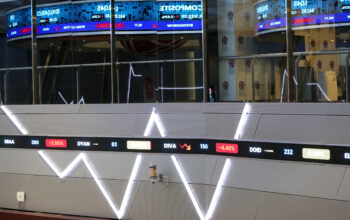 IHSG Diprediksi Menguat, Analis Rekomendasikan Saham BBCA, ASII, dan TLKM