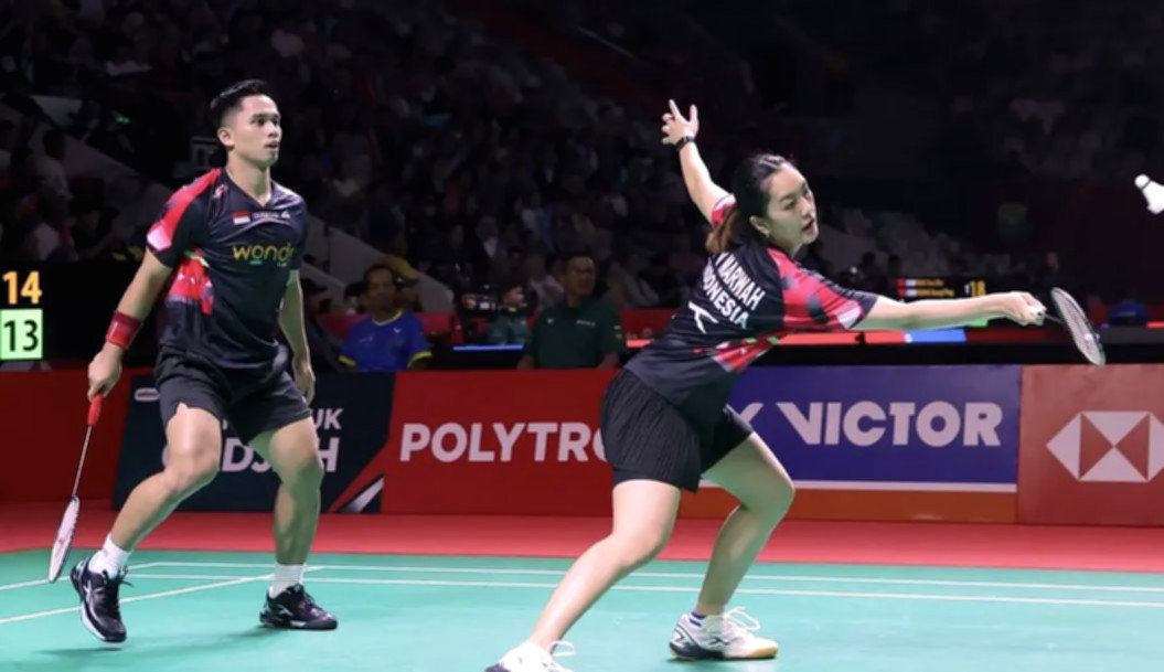 Pasangan ganda campuran Indonesia Amri Syahnawi dan Nita Violina Marwah saat bertanding di Japan Open 2026.