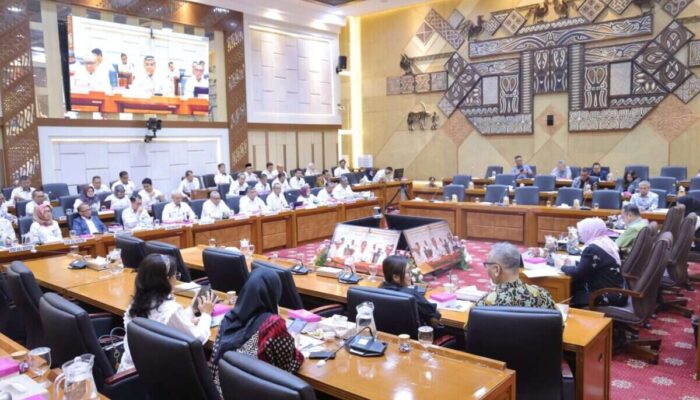 Kemnaker dan DPR Perkuat Standar MagangHub demi Tingkatkan Kompetensi Kerja