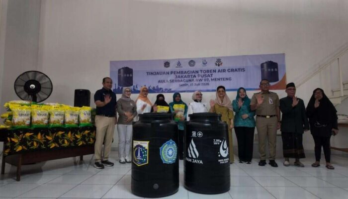 TP PKK dan PAM JAYA Salurkan 500 Toren Air Gratis ke Warga Jakarta