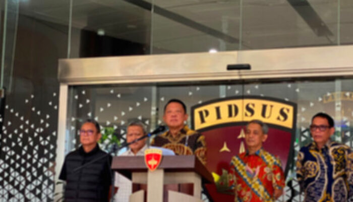 Kejagung Tetapkan Eks Jampidsus Febrie Tersangka Korupsi ASABRI