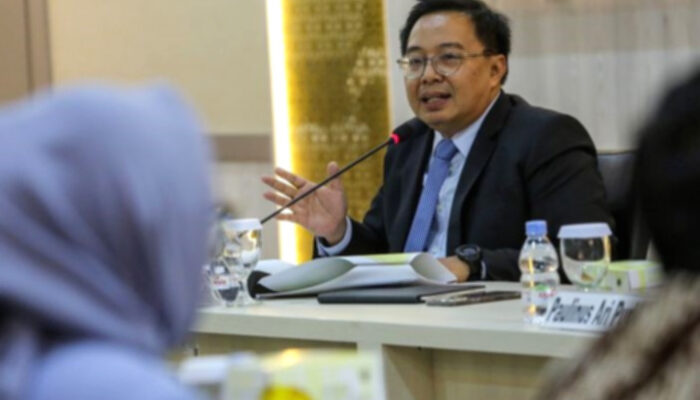 KPK Cecar Bobby Adhityo Terkait Dugaan Pemerasan Audit Muara Enim