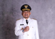 Bupati Pemalang Anom Widiyantoro yang terjaring operasi tangkap tangan oleh KPK.