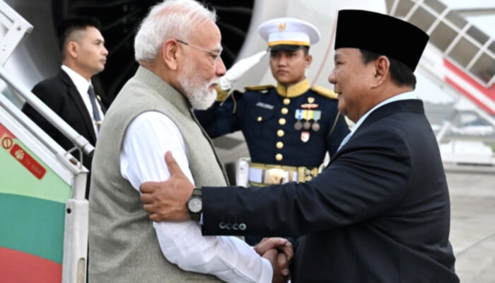 Tiba di Jakarta, PM Narendra Modi Temui Prabowo di Istana