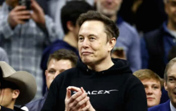 Elon Musk Kian Sibuk Berpolitik di Tengah Rencana IPO SpaceX