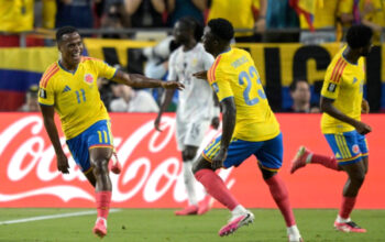 Kolombia Tekuk Ghana dan Amankan Tiket Terakhir 16 Besar