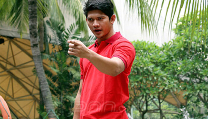 Audy Item Hamil Anak Ketiga, Iko Uwais Ungkap Respons Buah Hati