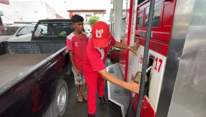 Hambatan Logistik Picu Antrean SPBU, Pemprov Sumbar Pastikan Stok BBM Aman