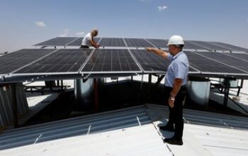 Pemerintah Australia Perluas Subsidi Panel Surya untuk Sektor Industri dan Pertanian