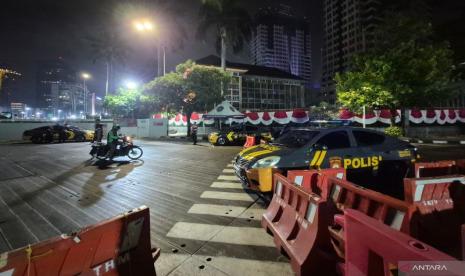 jalan-abdul-muis-ditutup-total-imbas-kebakaran-gedung-bapenda-dki