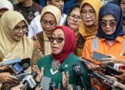 menteri-pppa-buka-suara-soal-temuan-ratusan-senjata-di-sekolah-jaksel