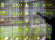 IHSG Menguat ke 6.351, Saham BUMI, BBCA, ANTM, dan AMMN Diburu