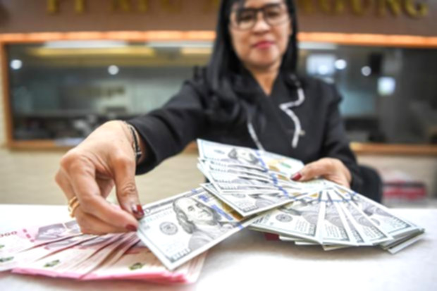 Grafik pertumbuhan arus masuk dana asing ke SBN dan SRBI yang mencapai Rp 195 triliun.