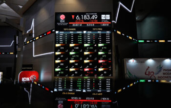 IHSG Sesi I Melemah, Asing Catatkan Jual Bersih Rp339,05 Miliar