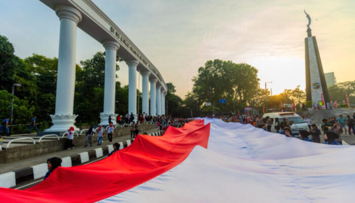 Kirab 5 Bendera 500 Meter Semarakkan FMP ke-11 Kota Bogor
