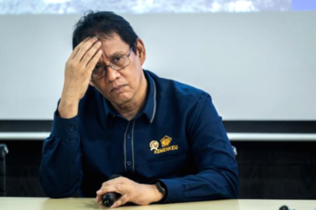 Menteri Keuangan Purbaya Yudhi Sadewa saat memberikan keterangan pers terkait kebijakan pelunasan utang Kopdes Merah Putih.