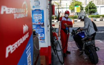 Harga BBM Kompak Turun per 1 Agustus: Pertamax hingga Revvo