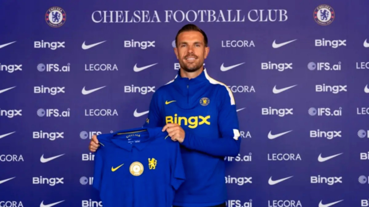 Jordan Henderson saat diperkenalkan sebagai pemain baru Chelsea di bursa transfer musim panas 2026.