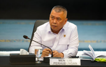 Menhub Tegaskan Perpres Ojol Hanya Atur Kendaraan Roda Dua