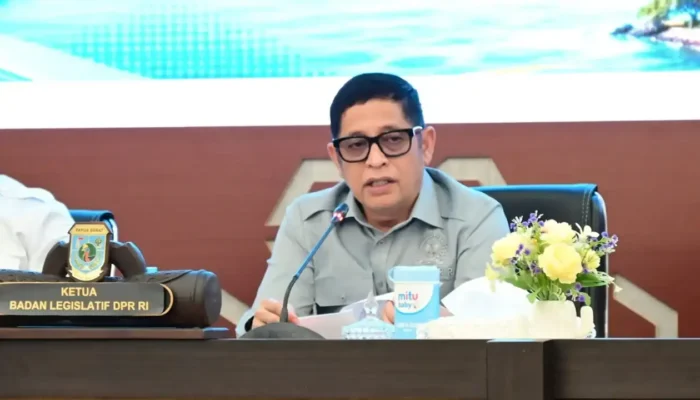 Baleg DPR RI Wajibkan Investor Kantongi Izin Masyarakat Adat Kelola SDA