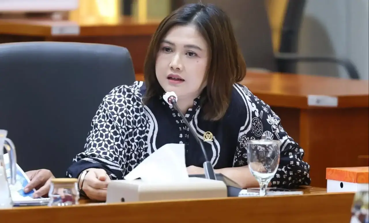 vita ervina usulkan iuran bpjs ketenagakerjaan pekerja informal ditanggung negara