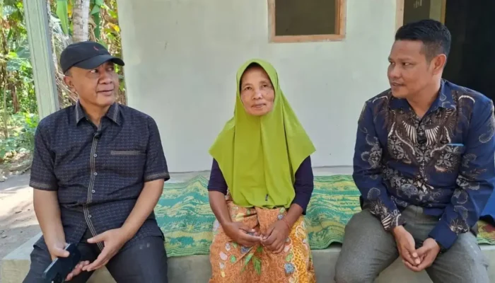 Fauzan Khalid Dorong Perluasan Program Bedah Rumah bagi Warga Lombok Barat