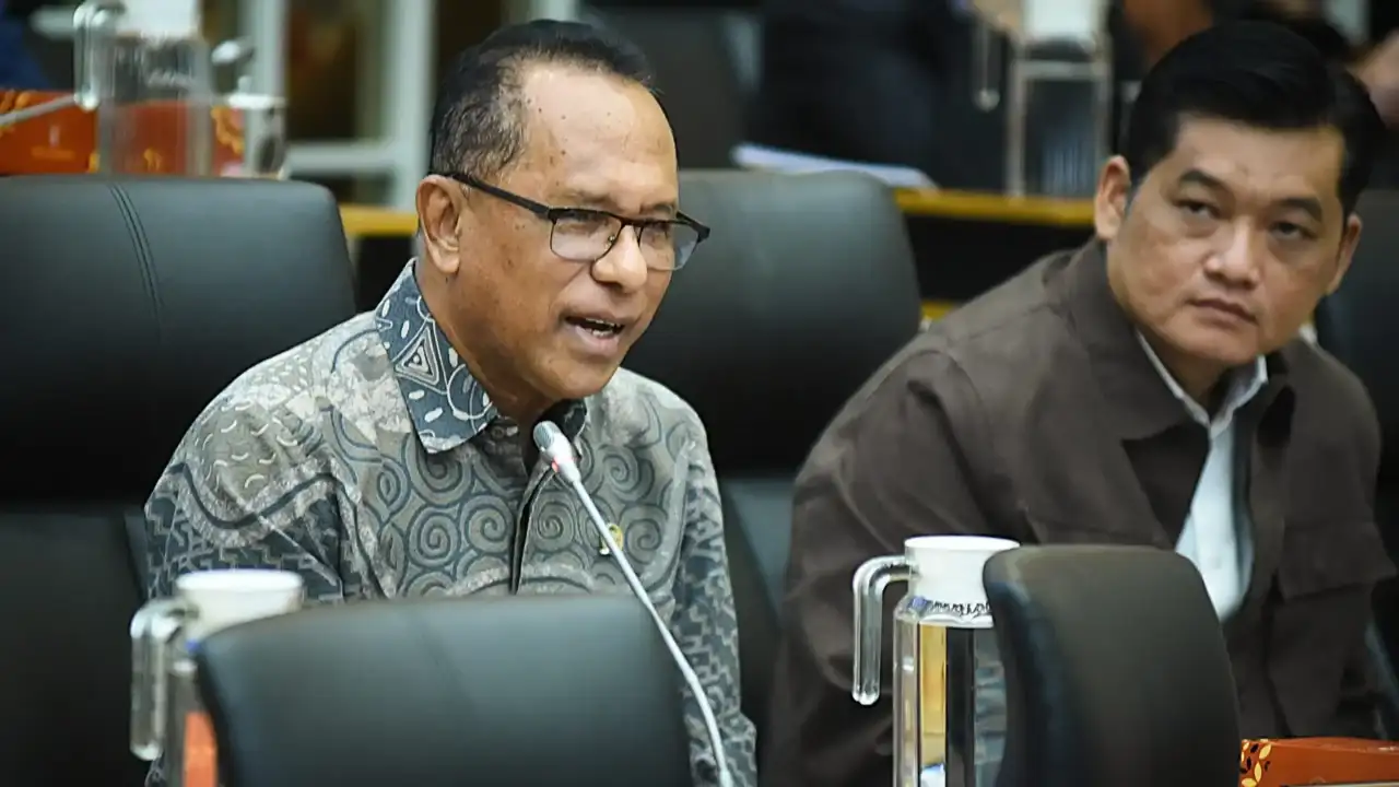 titik api terus berulang, legislator desak kemenhut ubah strategi karhutla